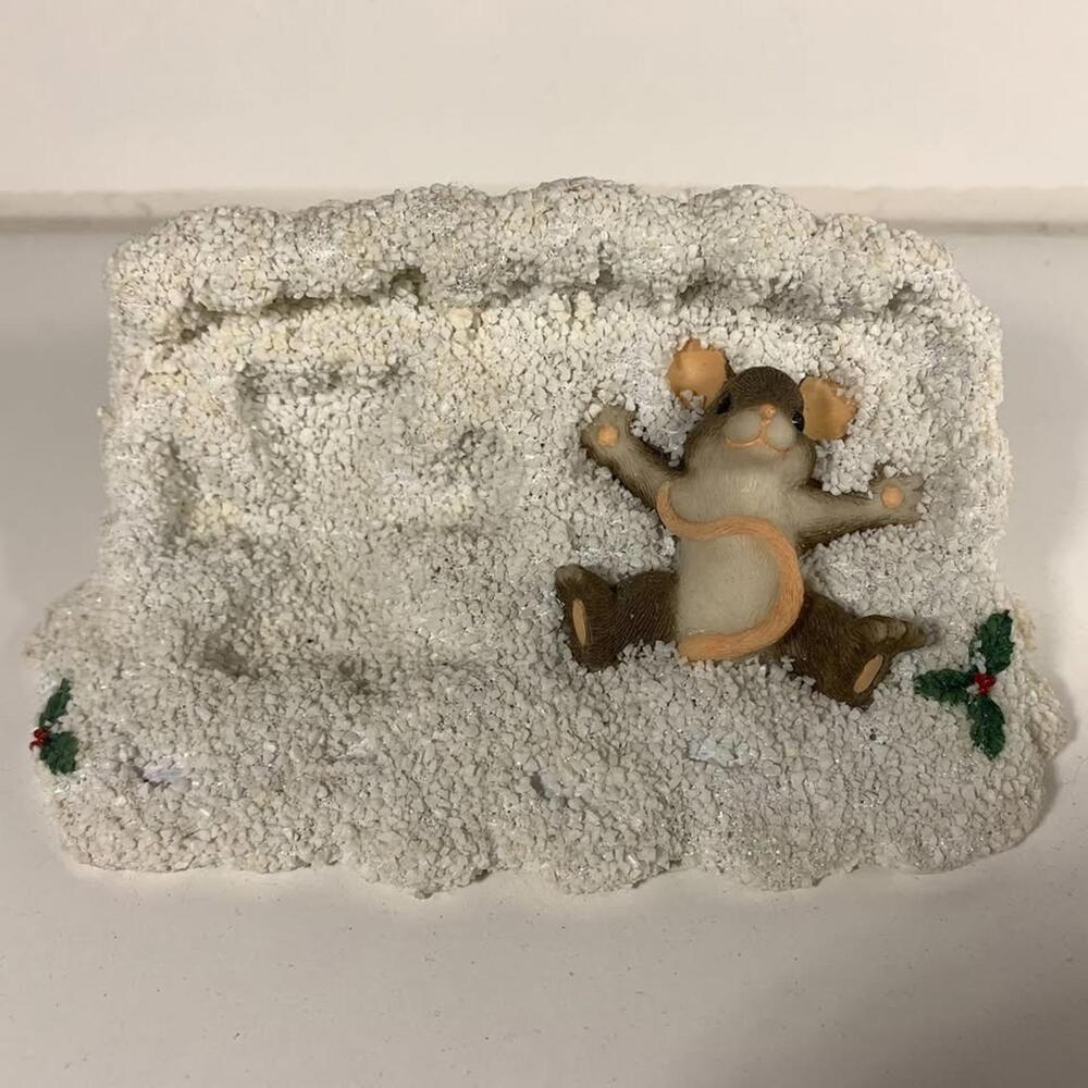 Charming Tails (No Box) "Maxine Making Snow Angels" 5.75" T